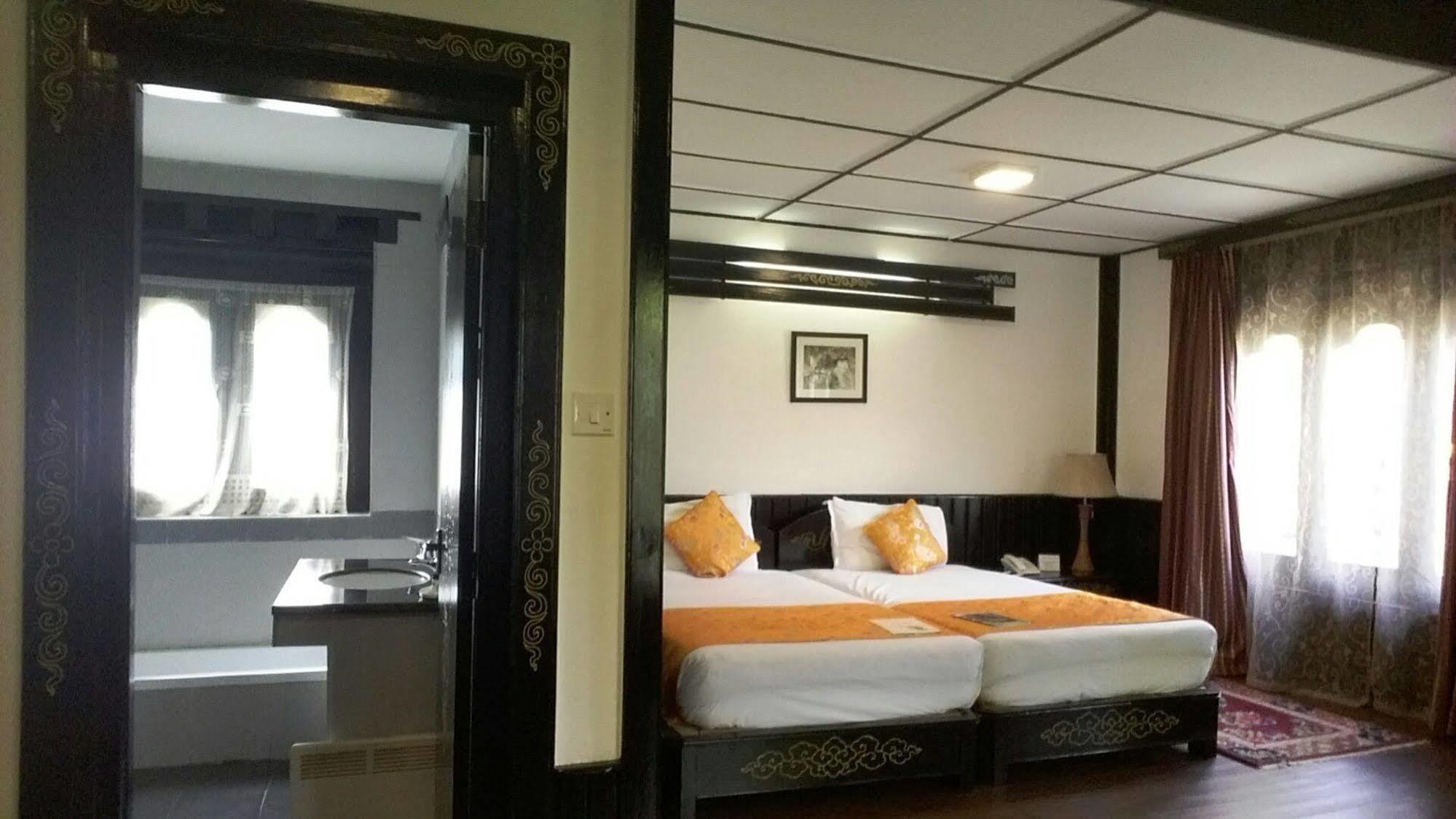 Tashi Namgay Resort Paro Exterior photo