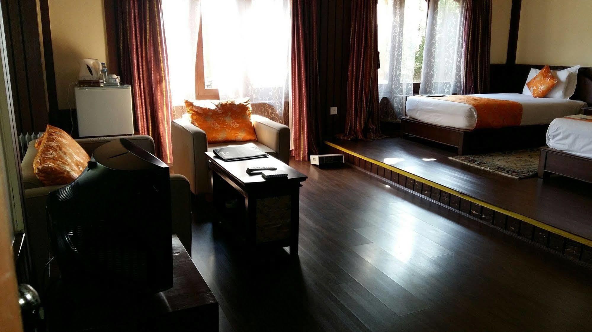 Tashi Namgay Resort Paro Exterior photo